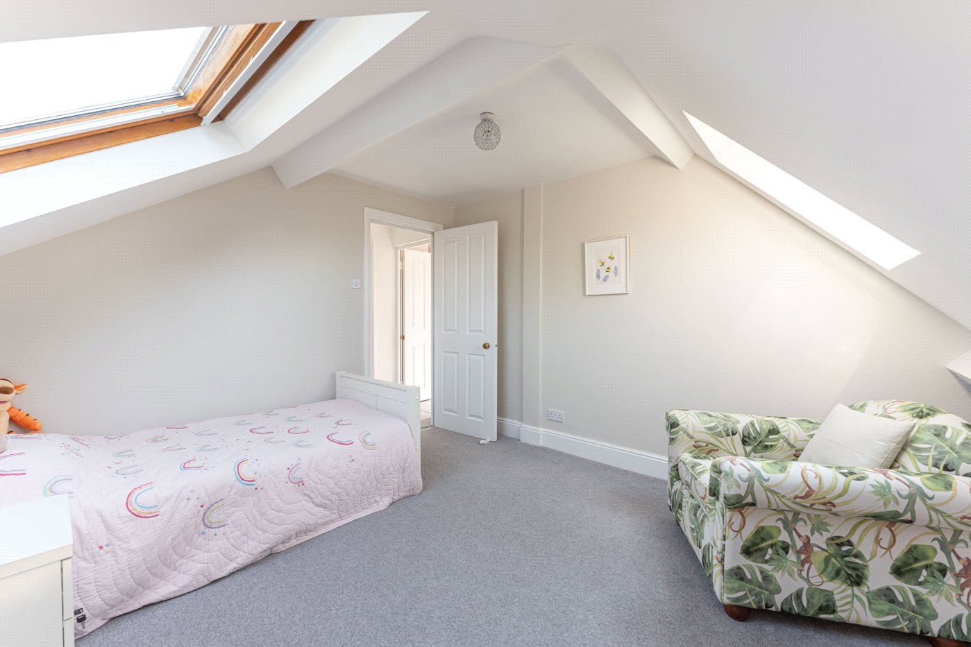 Bedroom 5 To Hall